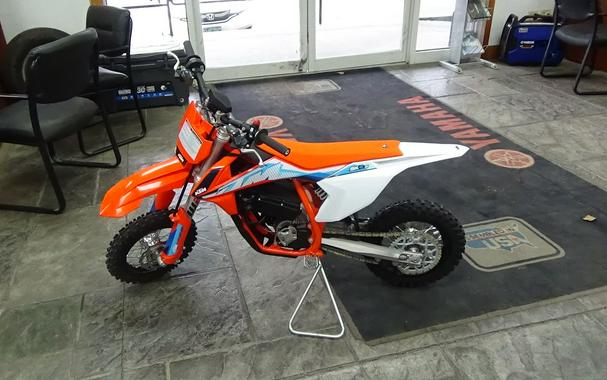 2024 KTM SX-E 3