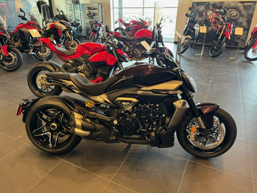 2026 Ducati XDiavel V4