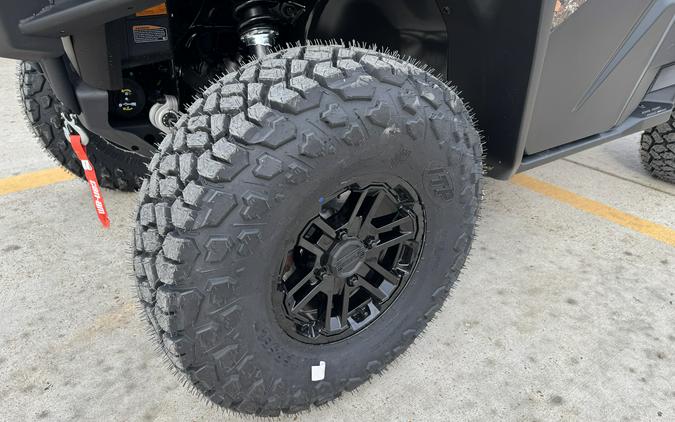 2026 Can-Am Defender Limited HD11