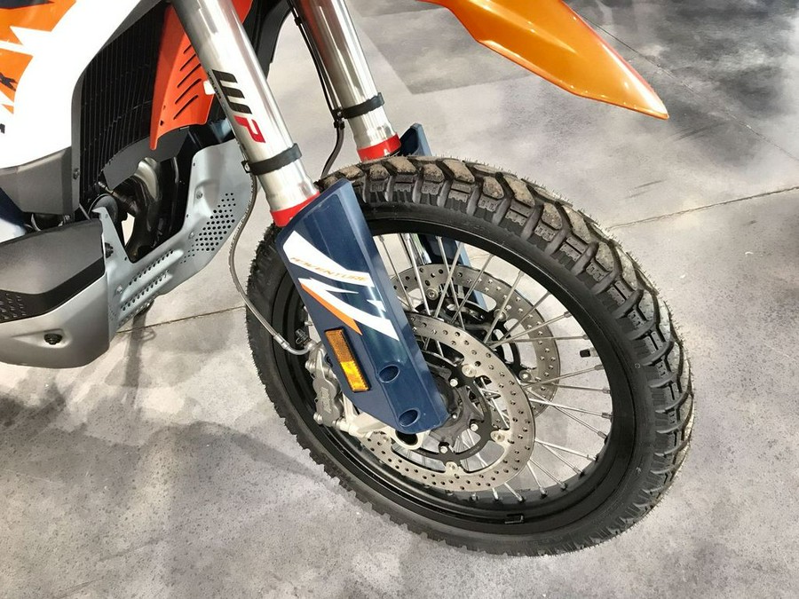 2025 KTM 890 Adventure R