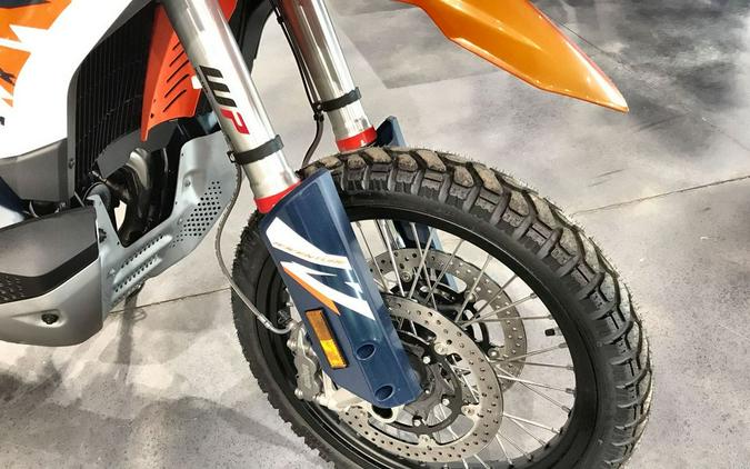 2025 KTM 890 Adventure R