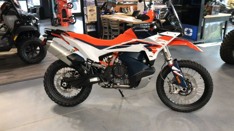 2025 KTM 890 Adventure R