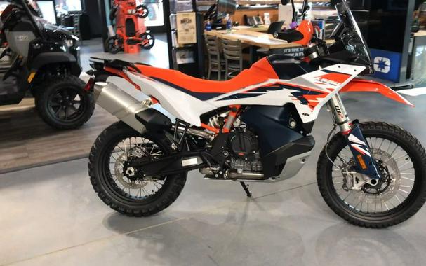 2025 KTM 890 Adventure R