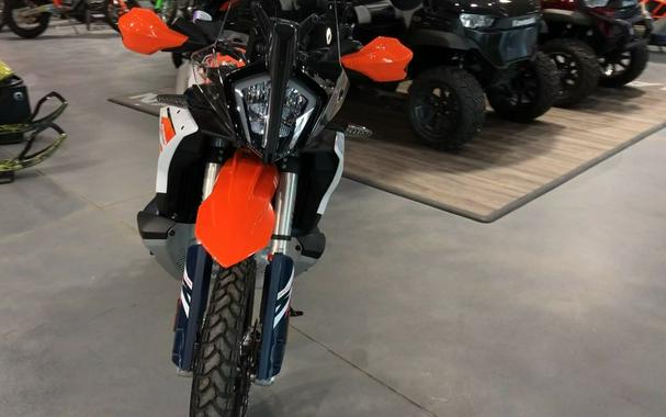 2025 KTM 890 Adventure R