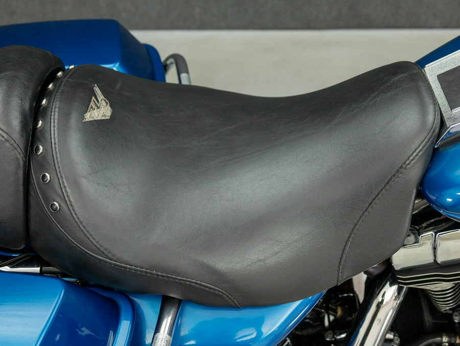 2005 HARLEY DAVIDSON FLHRI ROAD KING
