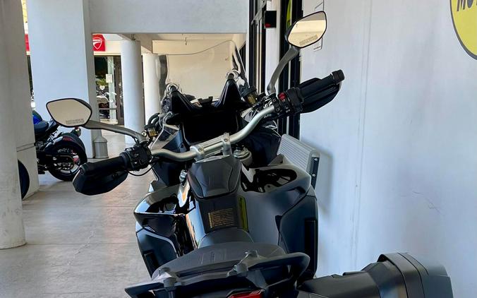 2026 Ducati MULTISTRADA V4 S TRAVEL & RADAR