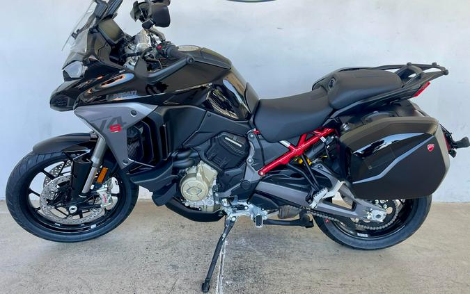 2026 Ducati MULTISTRADA V4 S TRAVEL & RADAR