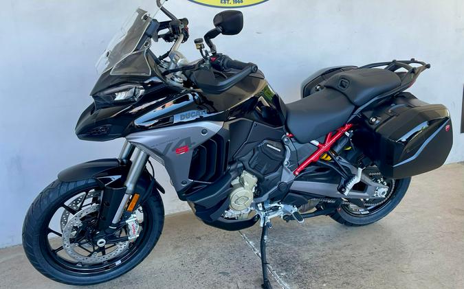 2026 Ducati MULTISTRADA V4 S TRAVEL & RADAR