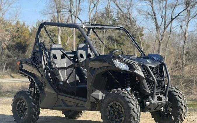2026 Can-Am Maverick Trail DPS 700