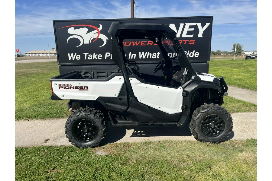 2023 PIONEER 1000 FOREST - Honda