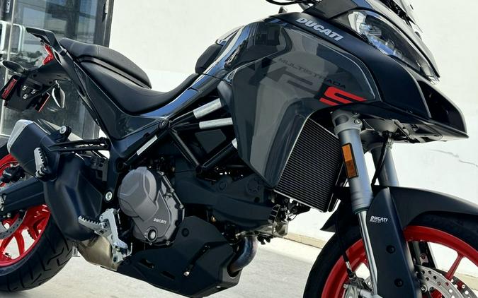 2022 Ducati Multistrada V2 S Street Grey