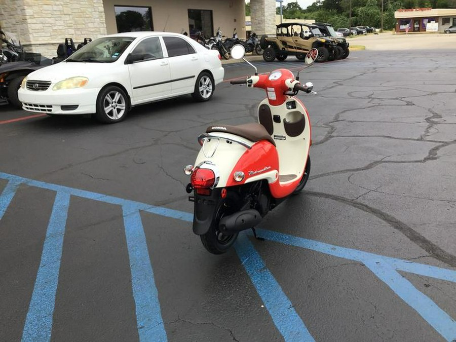 2025 Honda® Metropolitan