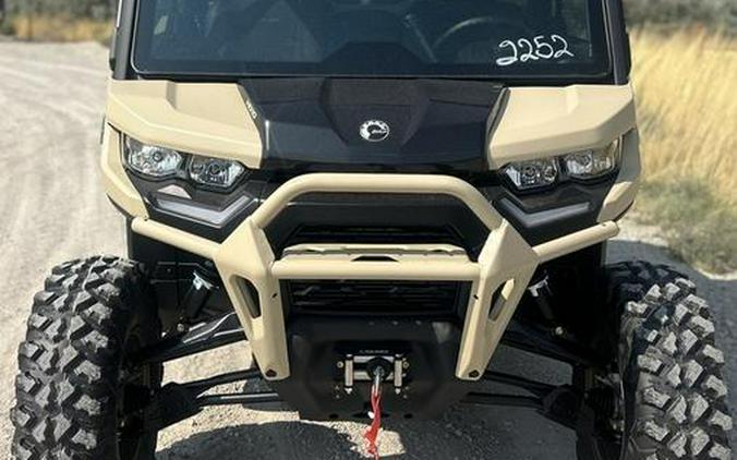 2025 Can-Am® Defender Limited HD10 Desert Tan & Stealth Black