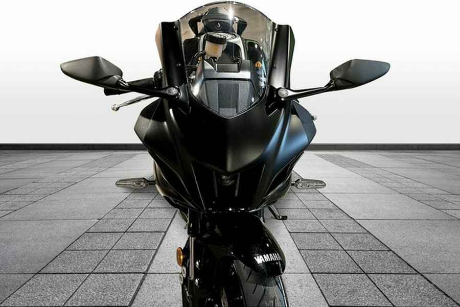 2025 Yamaha YZF R7