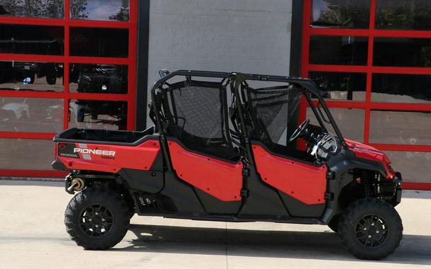 2025 Honda® Pioneer 1000-6 Deluxe Crew