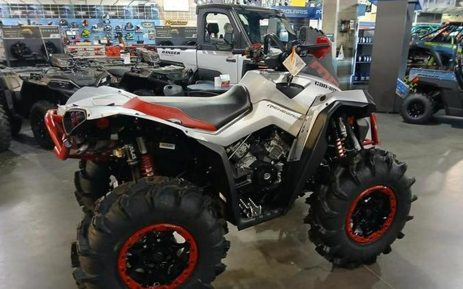 2026 Can-Am® Renegade X mr 1000 R Hyper Silver & Legion Red