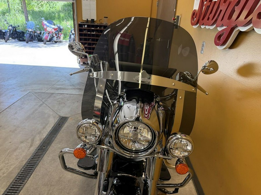 2025 Indian Springfield Black Metallic/Heavy Metallic