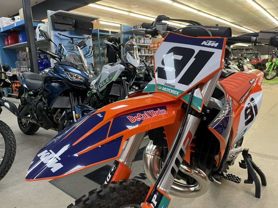 2025 KTM SX 300