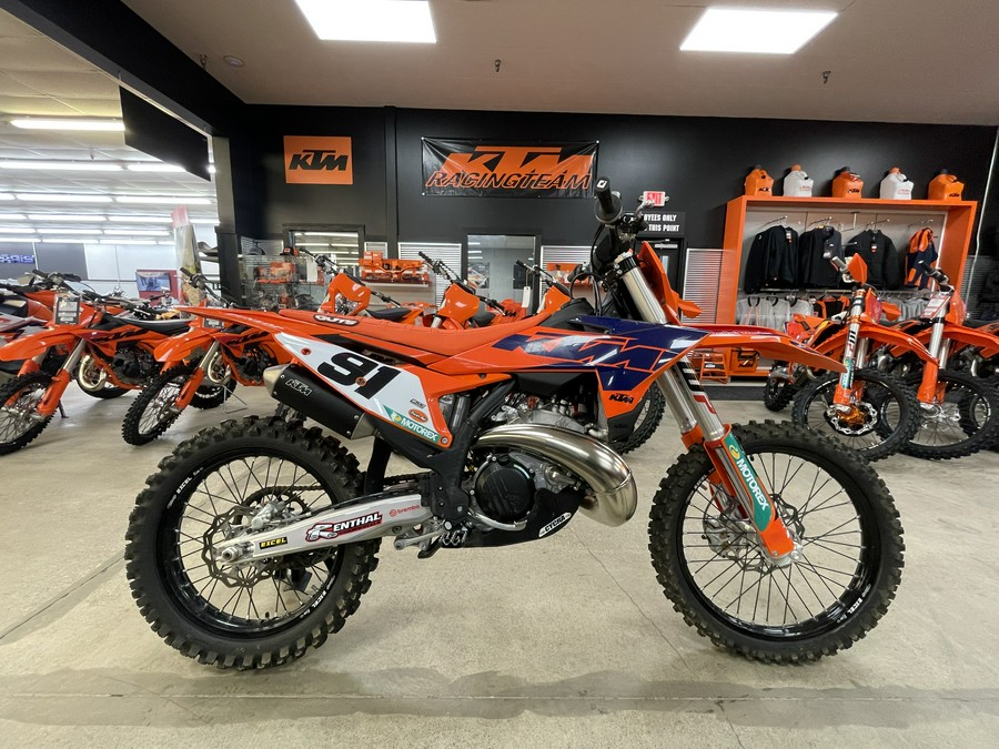 2025 KTM SX 300