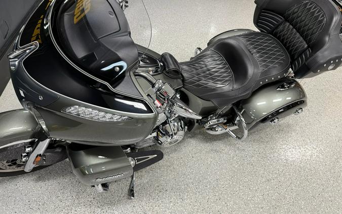 2021 Indian Roadmaster® Dark Horse®