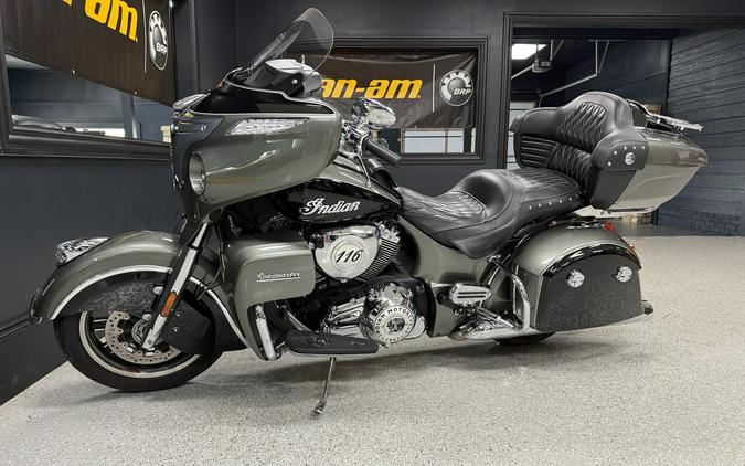 2021 Indian Roadmaster® Dark Horse®