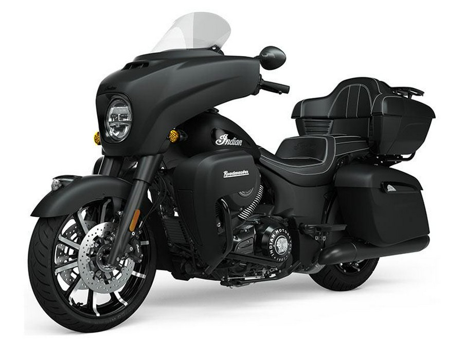 2021 Indian Roadmaster® Dark Horse®
