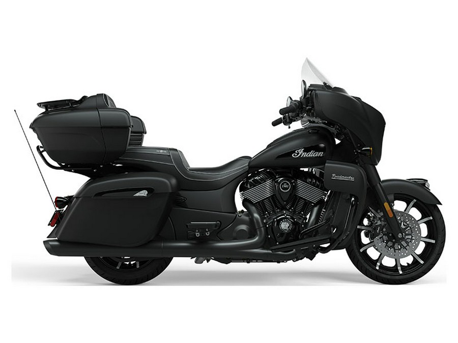 2021 Indian Roadmaster® Dark Horse®