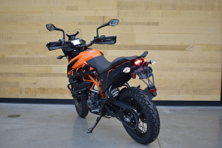 2024 KTM Duke 390