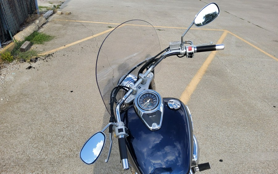 2004 Suzuki Intruder® VolusiaT