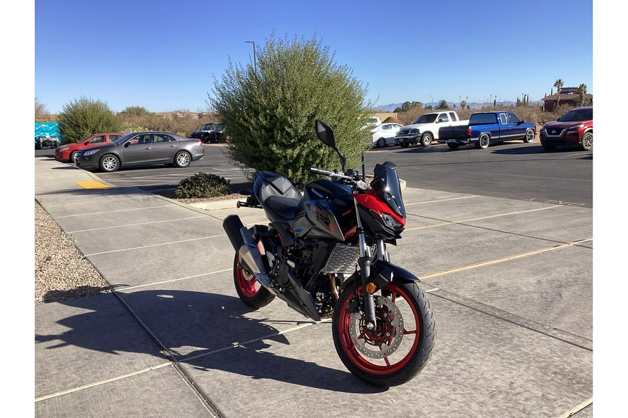 2025 Kawasaki Z500 SE ABS