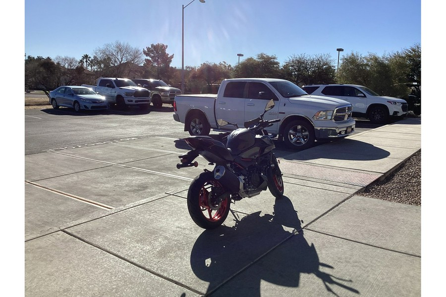 2025 Kawasaki Z500 SE ABS