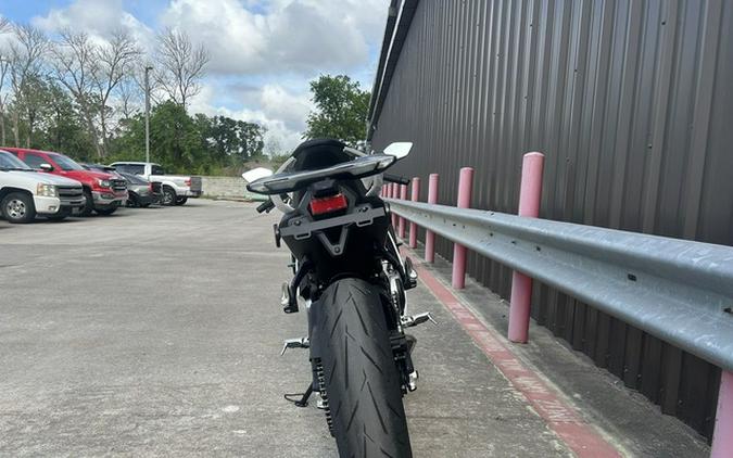 2025 CFMOTO SS 675