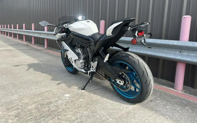 2025 CFMOTO SS 675