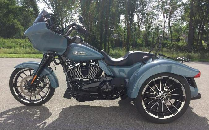 2024 Harley-Davidson® FLTRT - Road Glide® 3