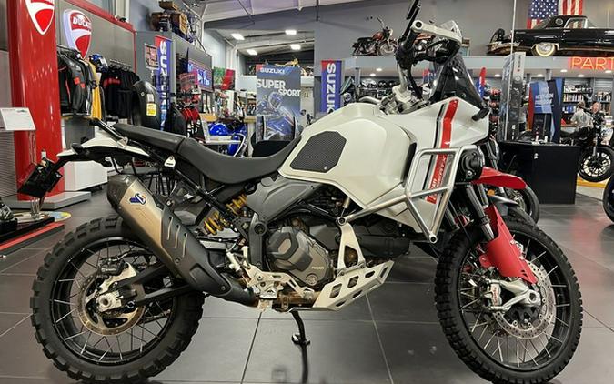 2023 Ducati DesertX Star White Silk