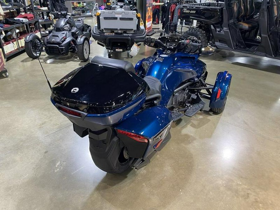 2023 Can-Am® Spyder F3 Limited Dark Wheels