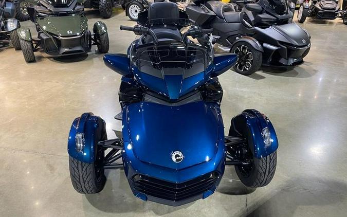 2023 Can-Am® Spyder F3 Limited Dark Wheels