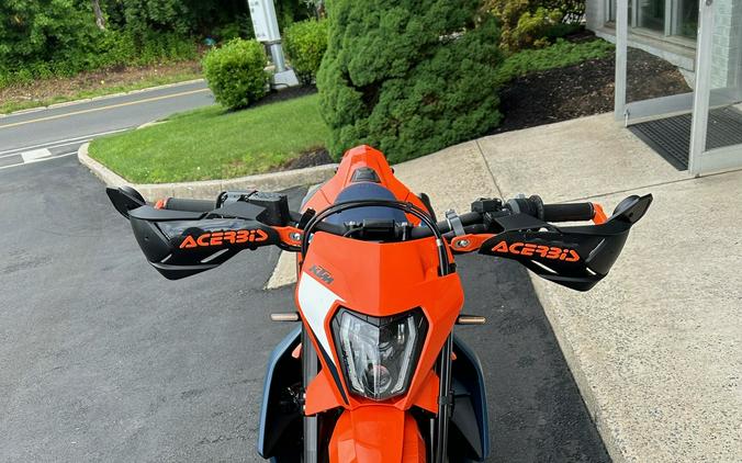 2023 KTM SMC 690 R