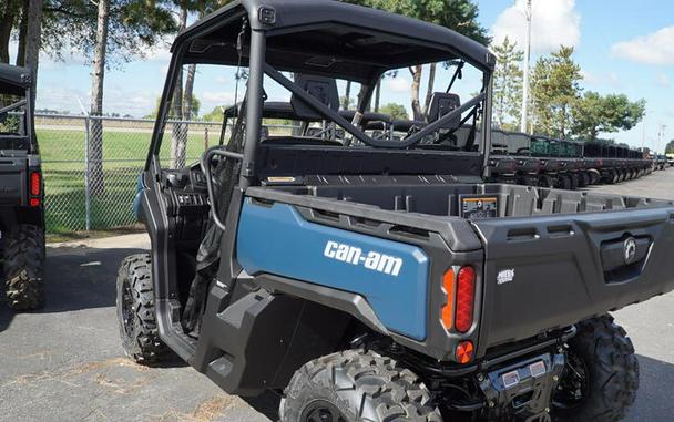 2026 Can-Am® Defender XT HD9