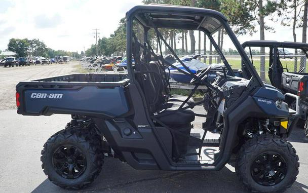 2026 Can-Am® Defender XT HD9