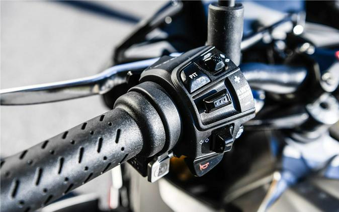 2018 Aprilia Tuono V4 1100 RR