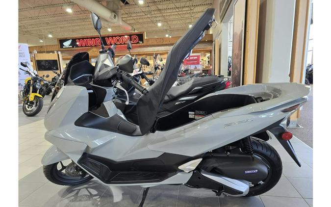 2026 PCX - Honda