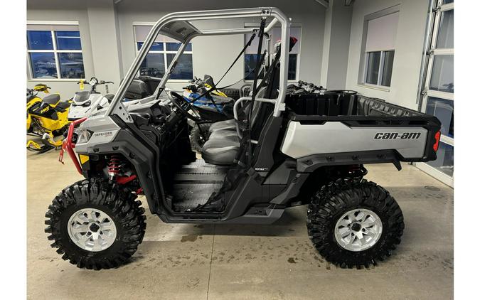 2024 Can-Am Defender X mr HD10