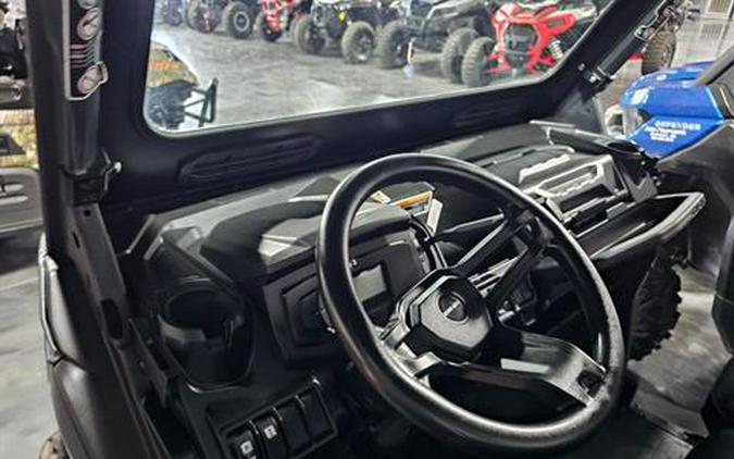 2023 Can-Am Defender XT HD9