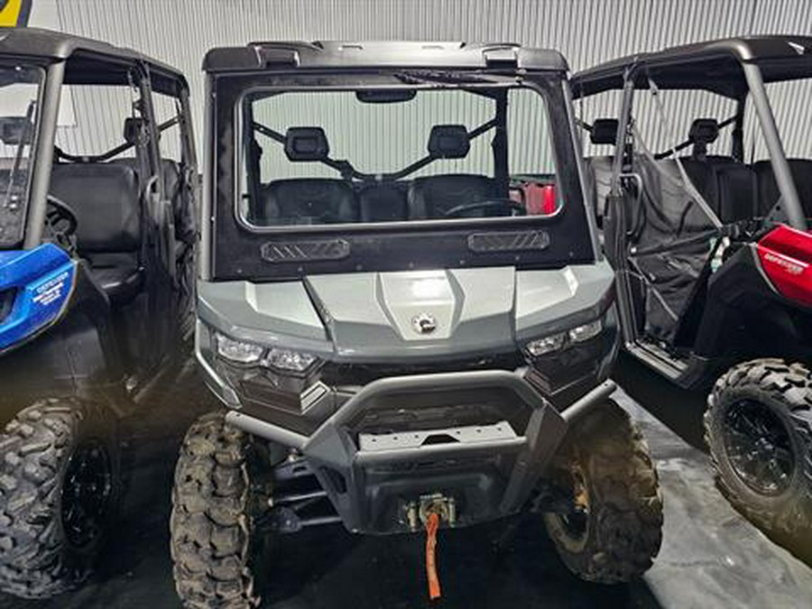 2023 Can-Am Defender XT HD9