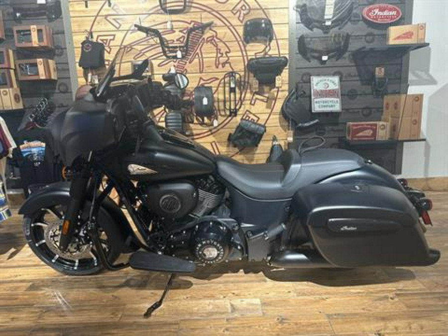 2024 Indian Motorcycle Chieftain® Dark Horse®