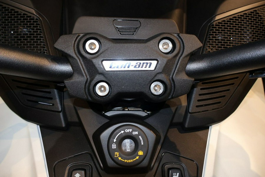 2026 Can-Am Spyder RT Sea-to-Sky