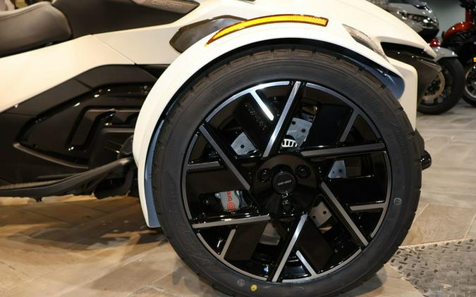 2026 Can-Am Spyder RT Sea-to-Sky