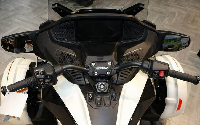 2026 Can-Am Spyder RT Sea-to-Sky