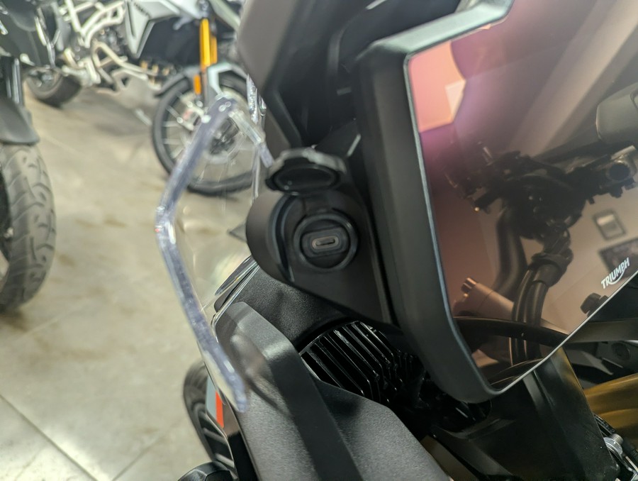 2026 Triumph Tiger 900 Rally Pro Desert Edition